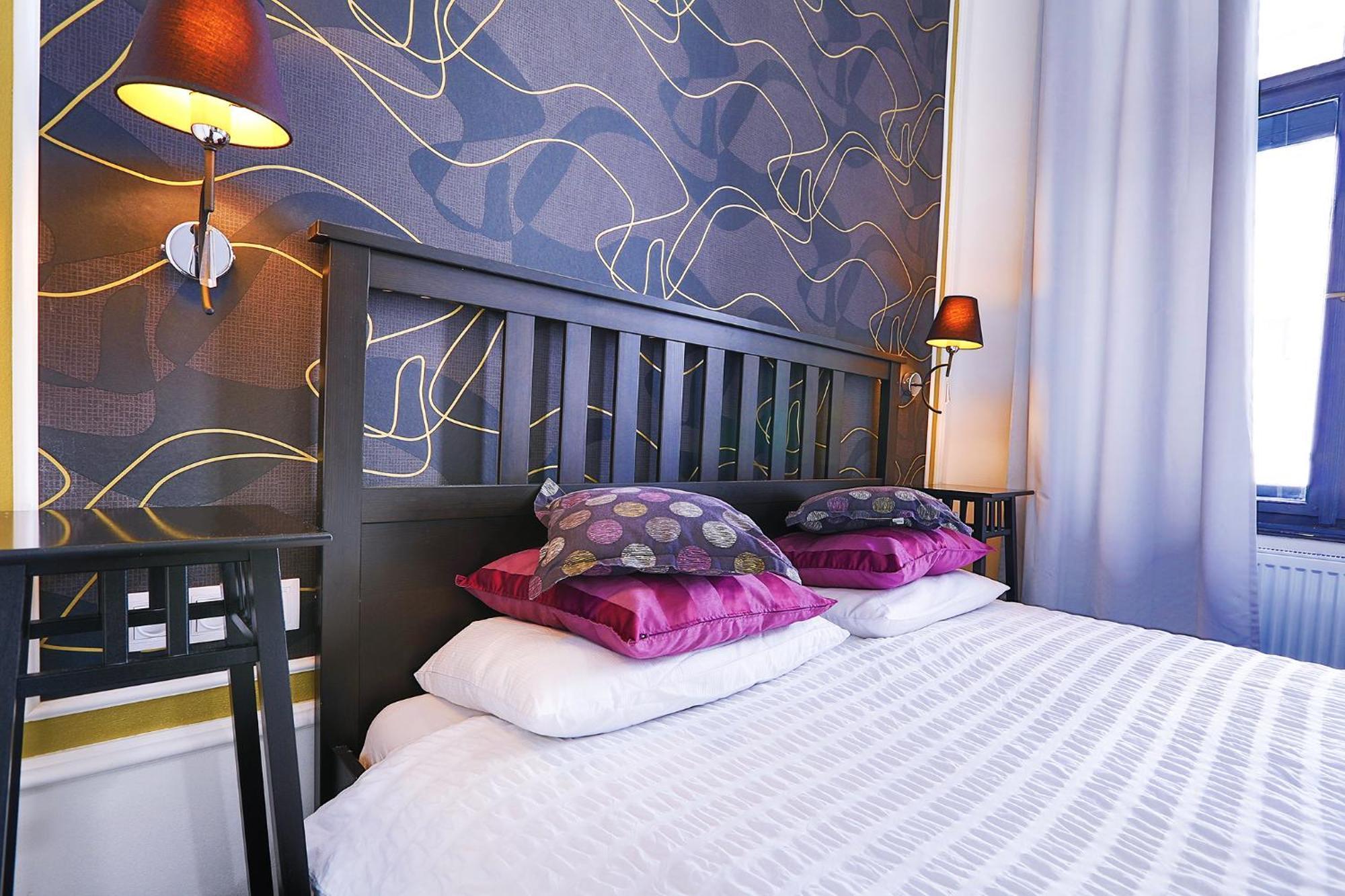 Two-Bedroom Haven In The Old Town Praga Zewnętrze zdjęcie